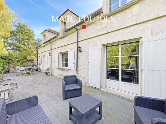 Image No.2-4 Bed House for sale