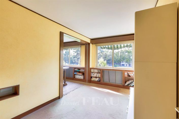 Image No.13-3 Bed Apartment for sale