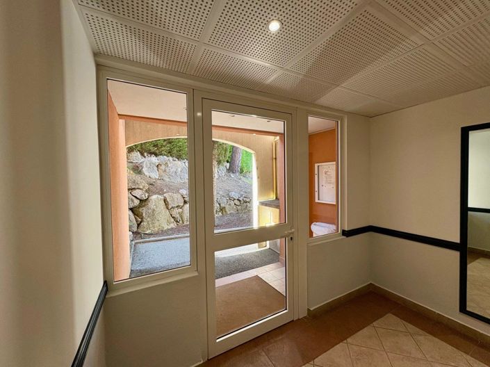 Image No.19-Appartement à vendre à Èze