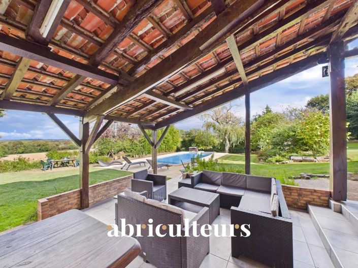 Image No.15-6 Bed House for sale