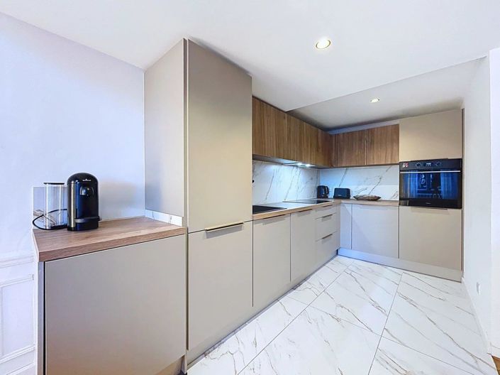 Image No.6-Apartment for sale