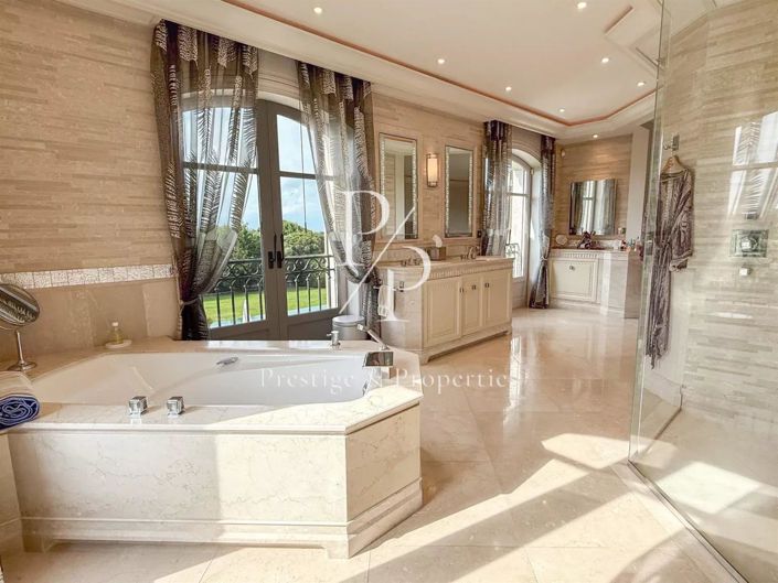 Image No.7-Maison de 6 chambres à vendre à Antibes