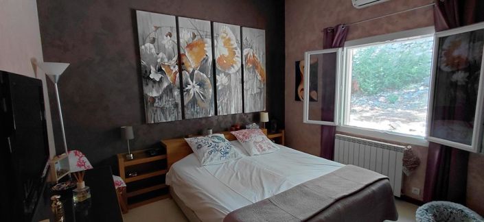 Image No.16-3 Bed House for sale