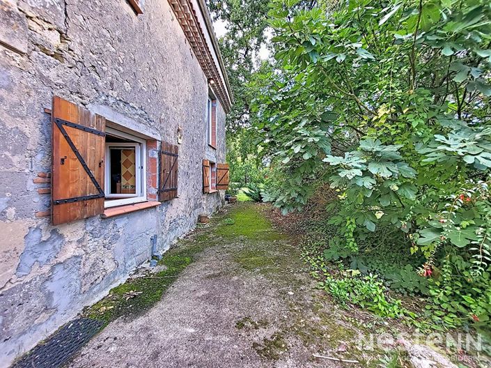 Image No.18-4 Bed House for sale