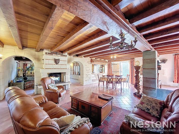 Image No.2-4 Bed House for sale