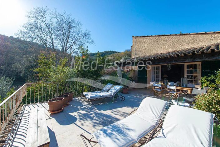 Image No.25-5 Bed House for sale