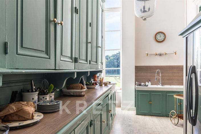 Image No.11-Propriété de 16 chambres à vendre à Mâcon