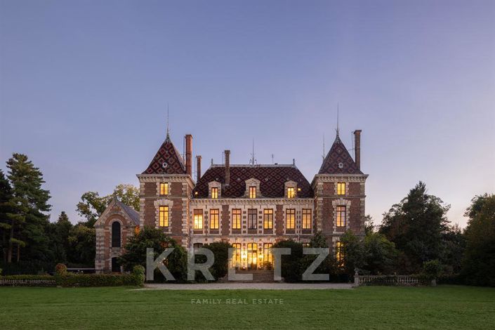 Image No.3-Propriété de 16 chambres à vendre à Mâcon