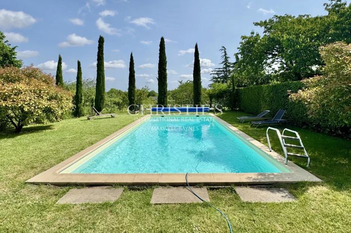 Image No.7-7 Bed House for sale