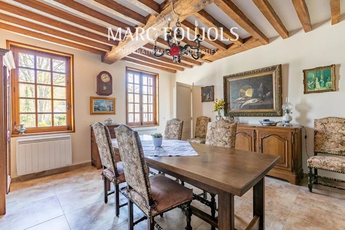 Image No.9-6 Bed House for sale