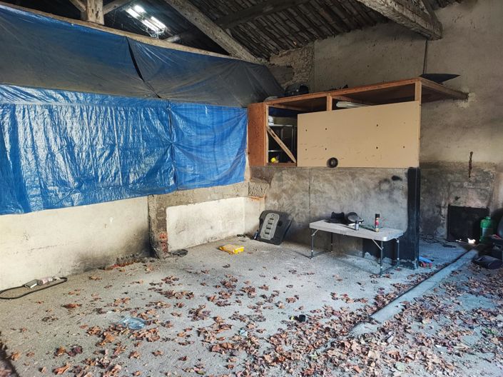 Image No.25-2 Bed House for sale