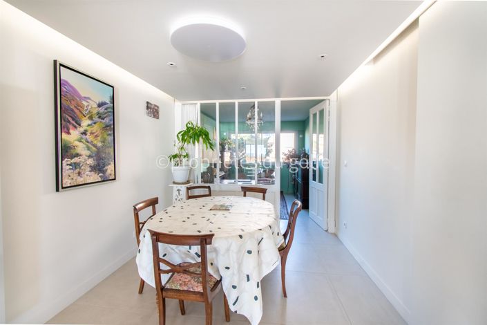 Image No.12-3 Bed Apartment for sale