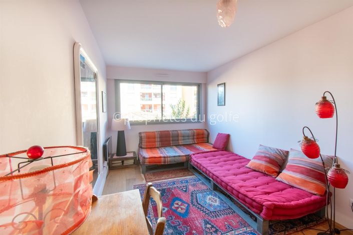 Image No.18-3 Bed Apartment for sale