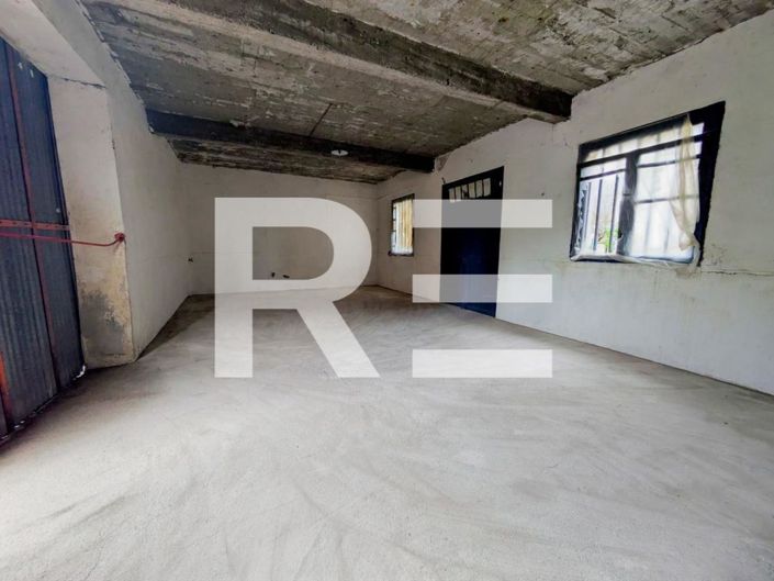 Image No.11-8 Bed House for sale