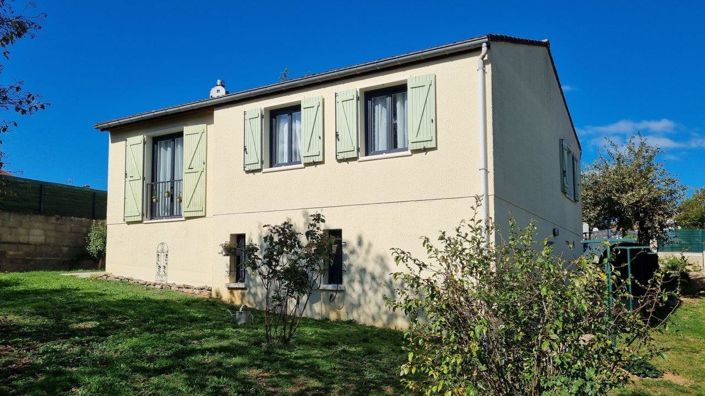 Image No.10-2 Bed House for sale