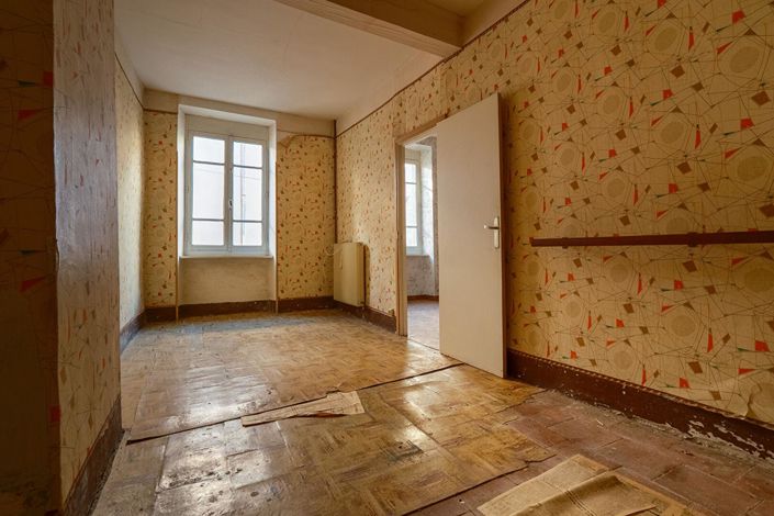 Image No.14-4 Bed House for sale