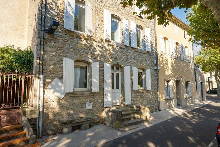 Image No.2-4 Bed House for sale