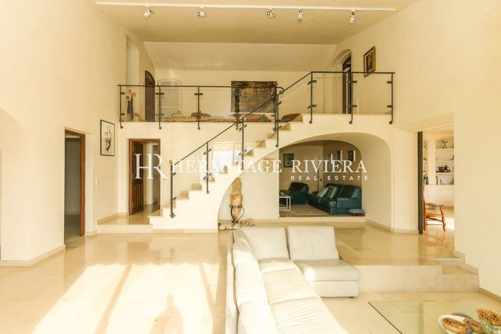 Image No.13-5 Bed House for sale