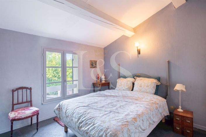 Image No.14-4 Bed House for sale