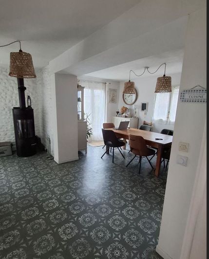 Image No.5-3 Bed House for sale