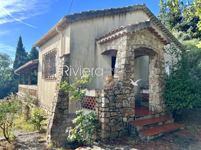 Image No.12-2 Bed House for sale