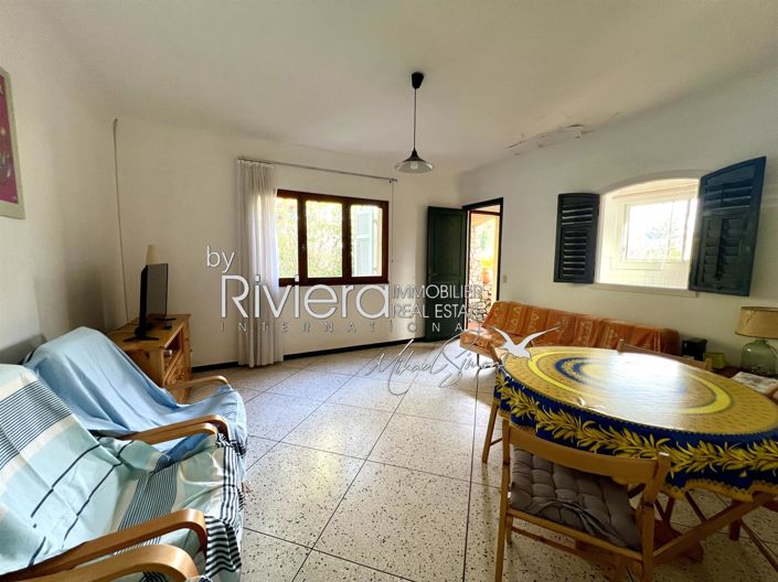 Image No.9-2 Bed House for sale