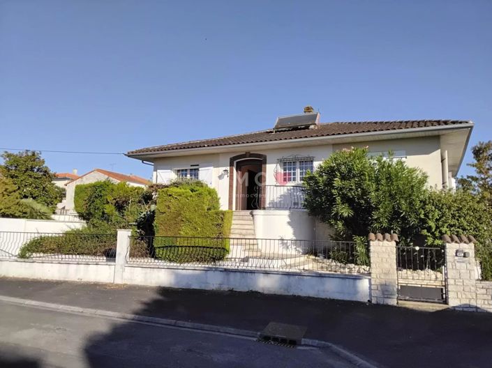 Image No.2-Maison de 3 chambres à vendre à Gond-Pontouvre