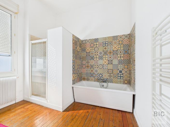 Image No.11-4 Bed House for sale