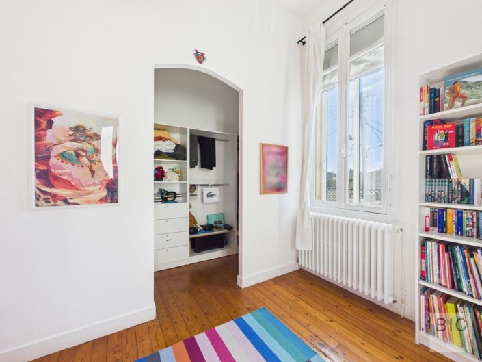 Image No.15-4 Bed House for sale