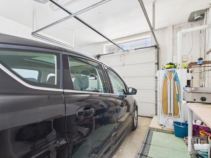 Image No.22-4 Bed House for sale