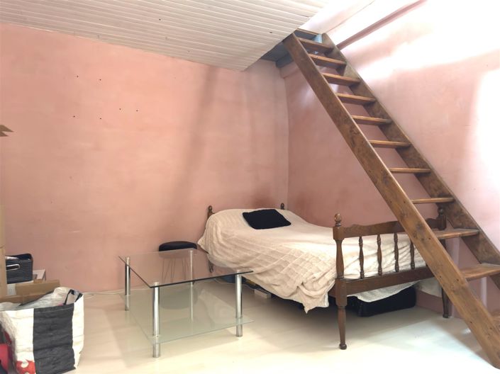 Image No.11-3 Bed House for sale