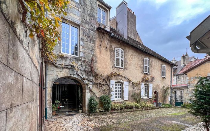 Image No.13-Propriété de 6 chambres à vendre à Baume-les-Dames
