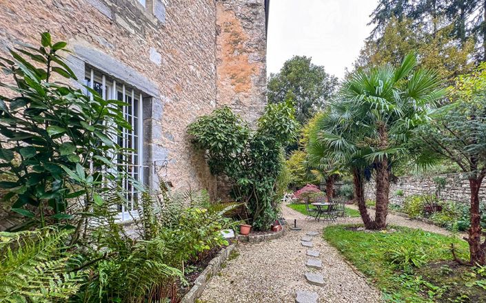 Image No.4-Propriété de 6 chambres à vendre à Baume-les-Dames