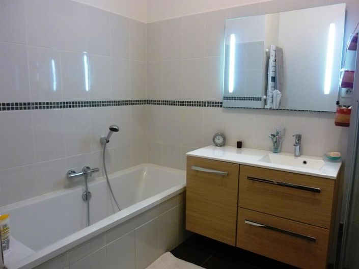 Image No.10-3 Bed Apartment for sale