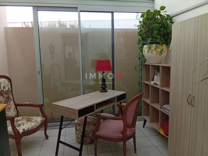 Image No.7-2 Bed House for sale