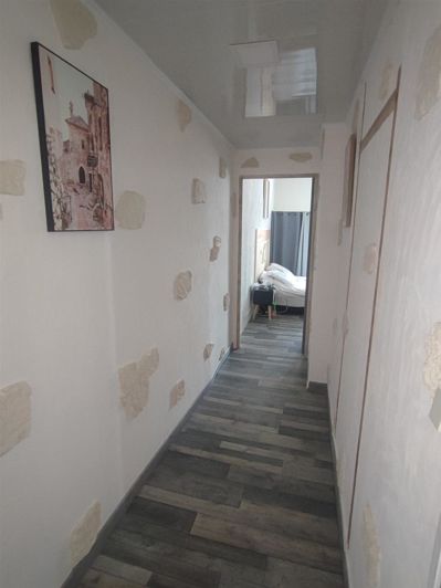 Image No.20-4 Bed House for sale