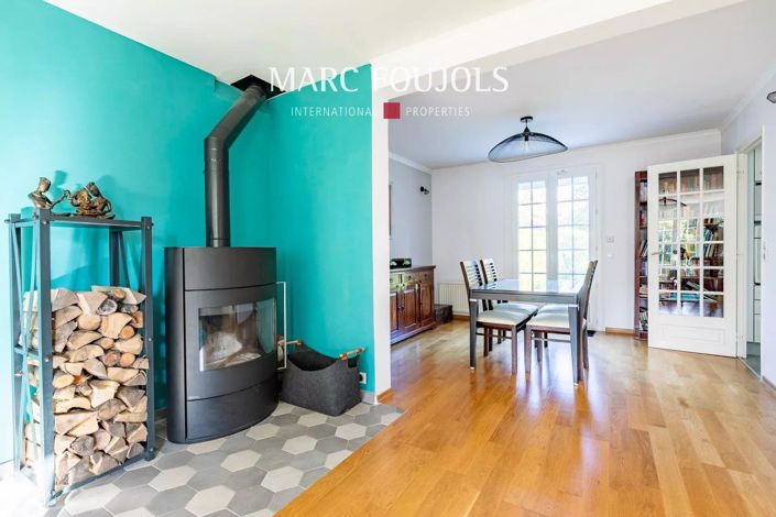 Image No.8-4 Bed House for sale