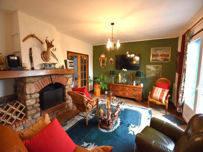 Image No.4-7 Bed House for sale