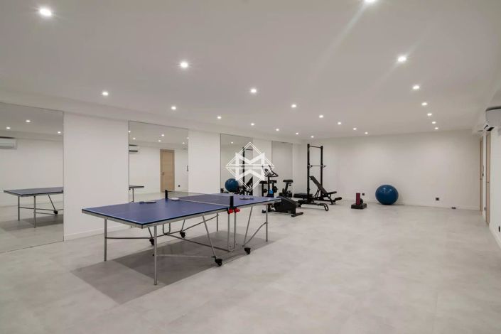 Image No.10-4 Bed House for sale