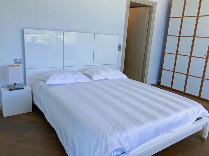 Image No.21-4 Bed Apartment for sale