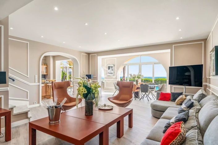 Image No.4-Maison de 5 chambres à vendre à Mandelieu-la-Napoule