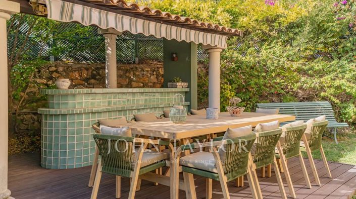 Image No.2-Maison de 7 chambres à vendre à Cannes