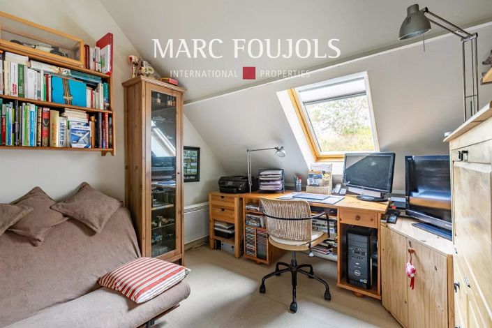 Image No.18-3 Bed House for sale