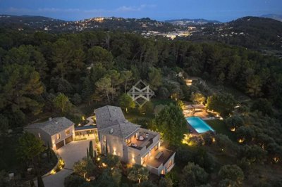 Maison de 7 chambres à vendre à Mougins