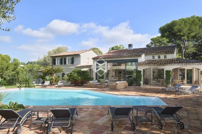 Image No.3-5 Bed House for sale