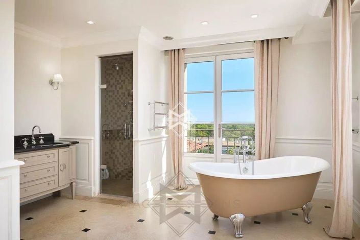 Image No.11-Maison de 5 chambres à vendre à Mougins