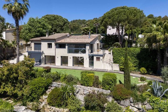 Image No.12-4 Bed House for sale