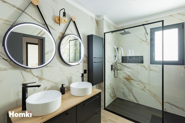 Image No.16-3 Bed House for sale