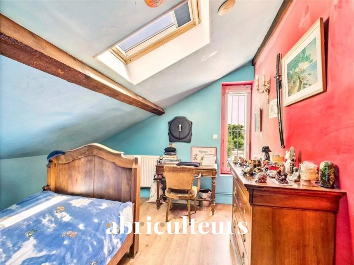 Image No.11-4 Bed House for sale