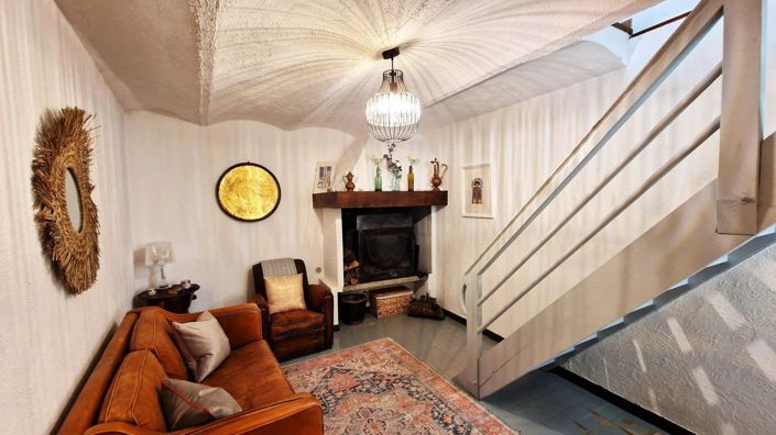 Image No.13-3 Bed House for sale